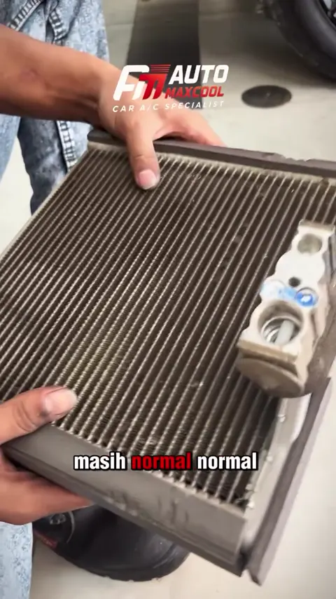Cuplikan video kasus AUTO MAXCOOL: Evaporator AC Mobil Bocor: Kenali Gejala dan Proses Perbaikannya